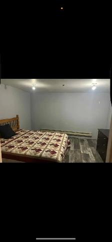 room available - Photo 2