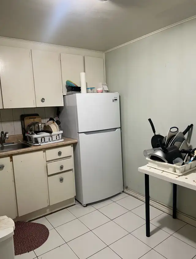 Room for Rent $625 - Females Only - Photo 2