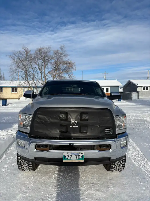 2011 Ram 2500 Laramie Diesel - Photo 2