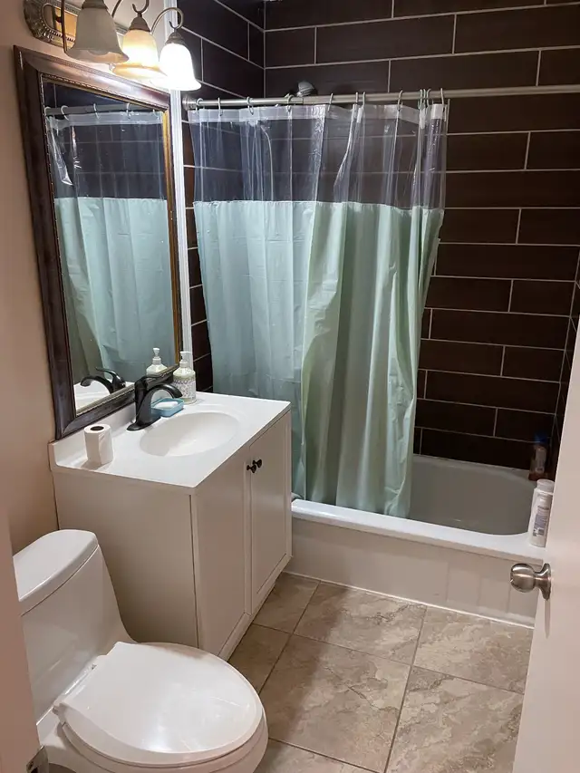 ROOM FOR RENT from 30th april,suitable for 2peopl step to MOHAWK - Photo 8