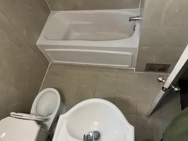 Private room for rent in - Photo 5