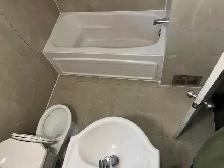 Private room for rent in - Photo 5