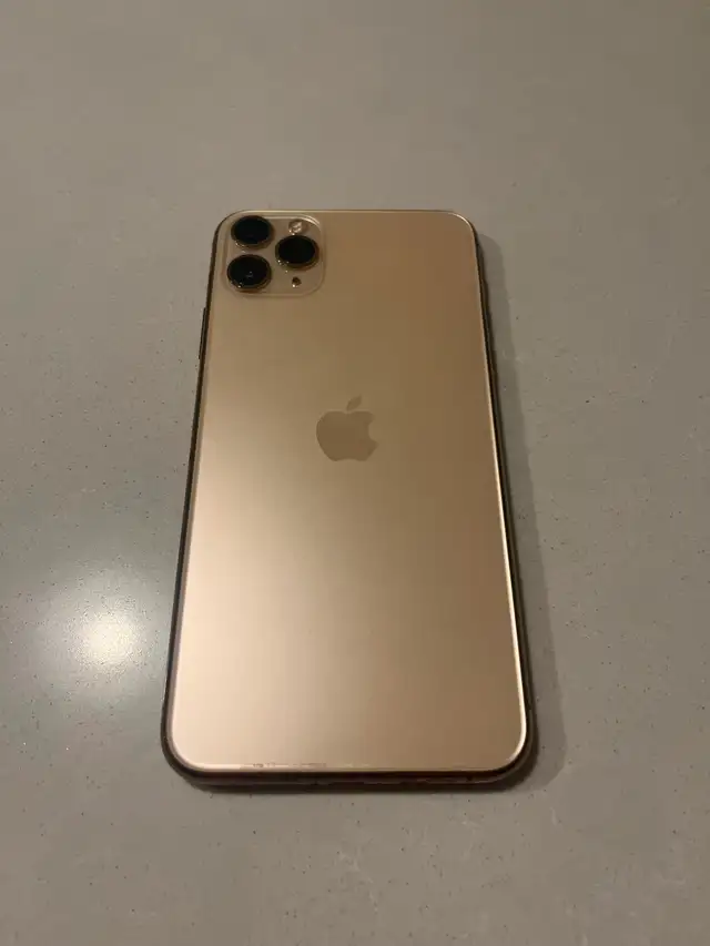 iPhone 11 PRO MAX/256 GB/UNLOCKED