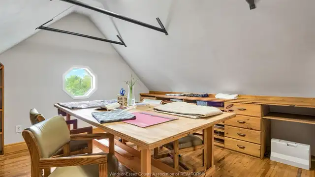 Rooms available in downtown Windsor home - Photo 3