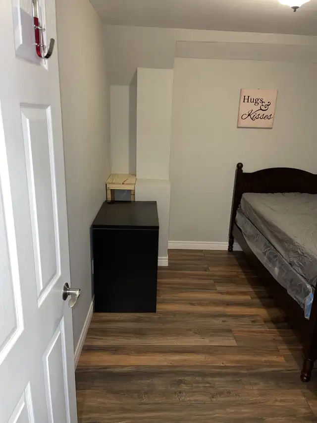 Room for rent - Photo 4