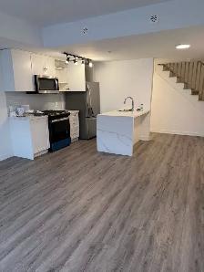 Two bedroom, three bathroom,  parking stacked condo for - Photo 2