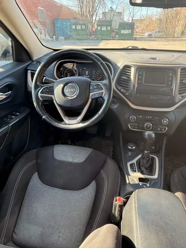 2015 JEEP CHEROKEE 3.2 V6 4X4 - Photo 9