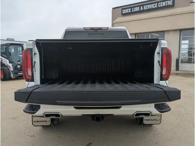 2024 GMC Sierra 1500 Denali 3.0L Diesel/Nav/Sunroof/Camera - Photo 13