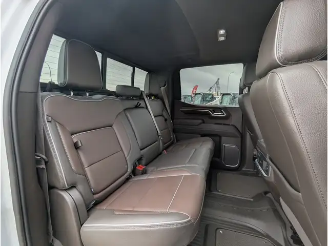 2024 GMC Sierra 1500 Denali 3.0L Diesel/Nav/Sunroof/Camera - Photo 25