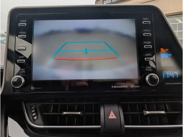 2019 Toyota C-HR XLE 2.0L/Touch Media/Heated Seats/Camera - Photo 3