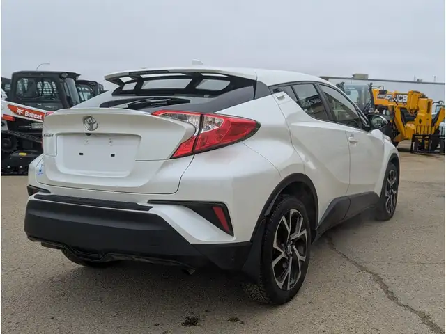 2019 Toyota C-HR XLE 2.0L/Touch Media/Heated Seats/Camera - Photo 8