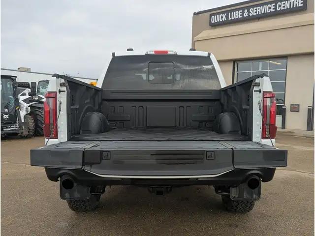 2025 Ford F-150 Tremor 5.0L/Touch Nav/Pano Sunroof/Camera - Photo 12