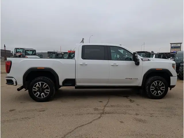 2022 GMC Sierra 3500HD AT4 6.6L Diesel/Touch Nav/Sunroof/Camera - Photo 7