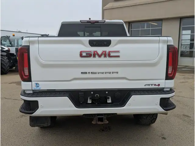 2022 GMC Sierra 3500HD AT4 6.6L Diesel/Touch Nav/Sunroof/Camera - Photo 9