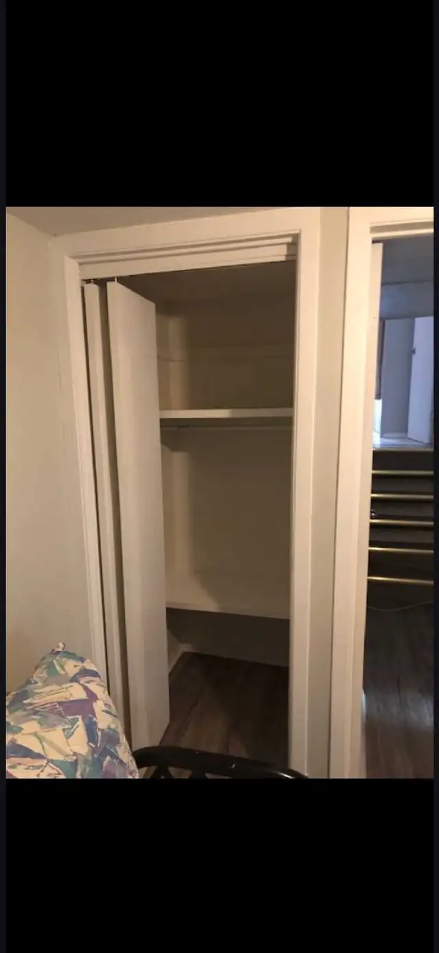 Studio Basment Room for Rent - Photo 3