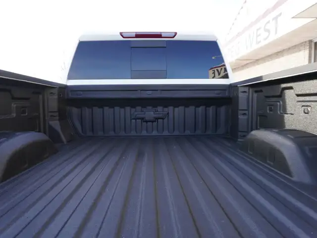 2023 Chevrolet SILVERADO 2500HD BUCKETS AND FULL CONSOLE, LOADED - Photo 16