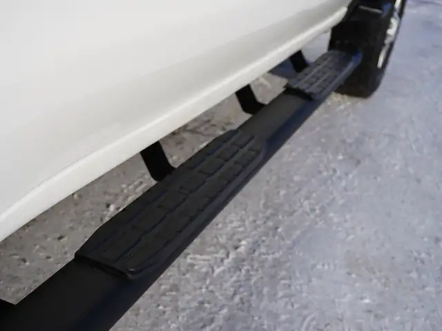 2023 Chevrolet SILVERADO 2500HD BUCKETS AND FULL CONSOLE, LOADED - Photo 25