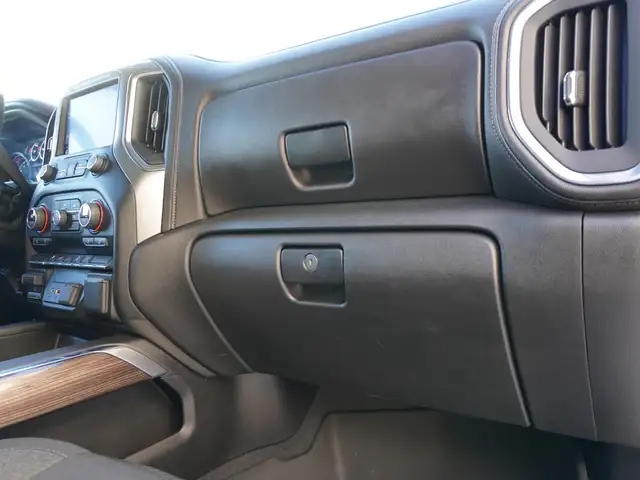 2023 Chevrolet SILVERADO 2500HD BUCKETS AND FULL CONSOLE, LOADED - Photo 39