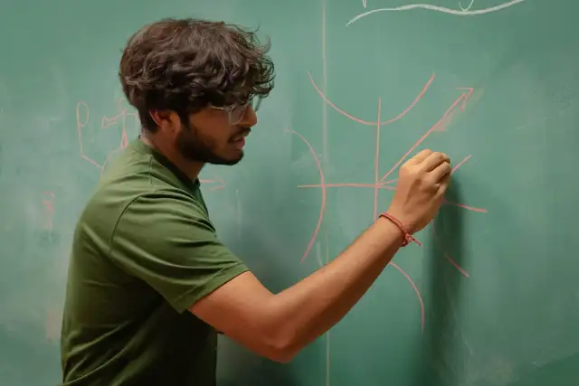 High School Math, Physics & Chemistry Tutor - Photo 3