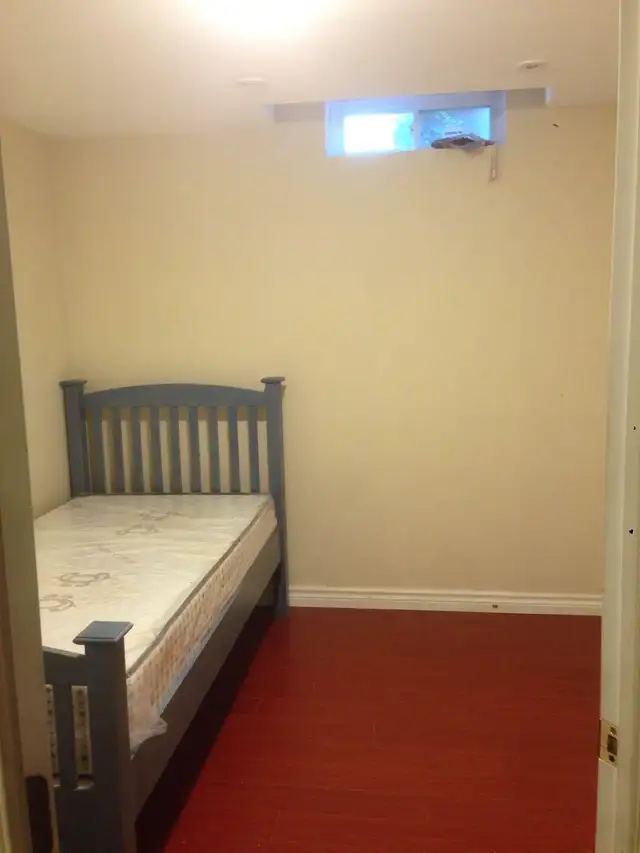 ROOM FOR  RENT - Photo 3
