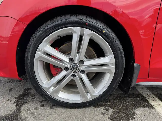 2015 Volkswagen Jetta GLI - Photo 9