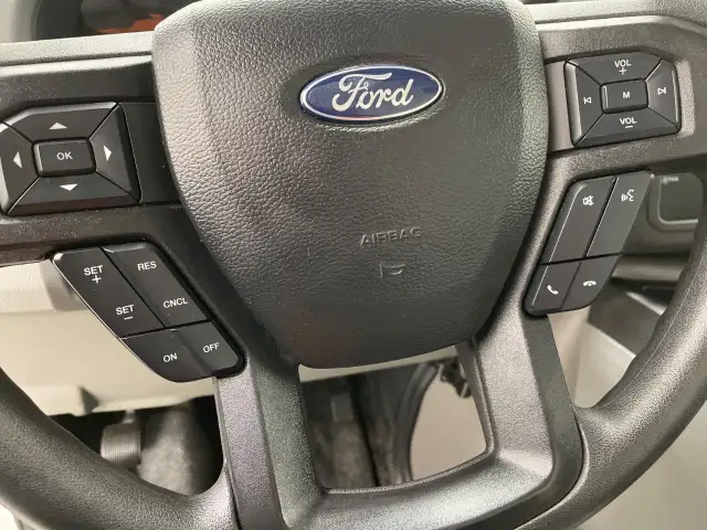 2024 Ford E-Series Cutaway - Photo 13