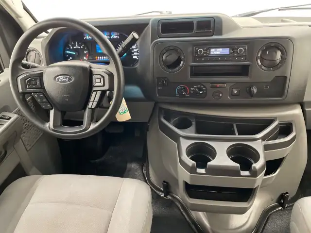 2024 Ford E-Series Cutaway - Photo 11