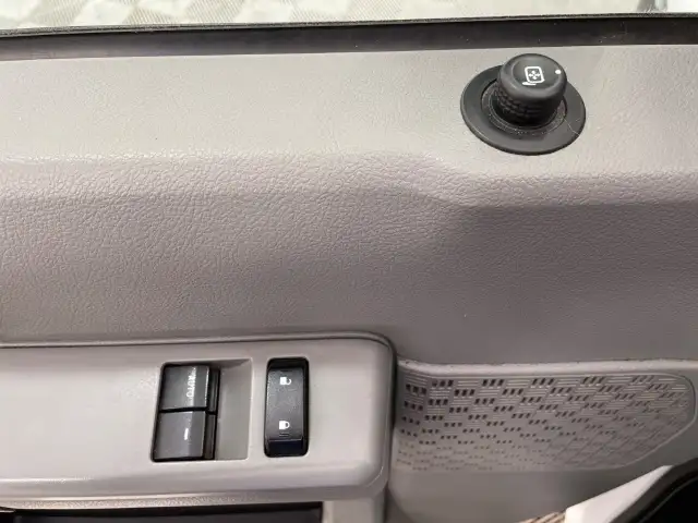 2024 Ford E-Series Cutaway - Photo 15