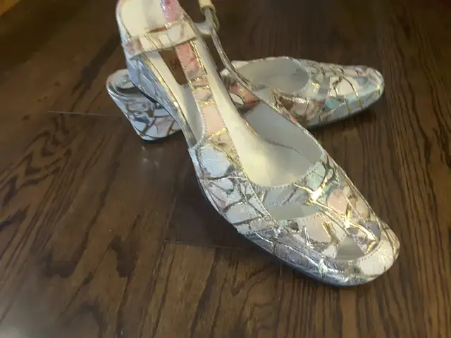 Brand New Women shoes Size 9