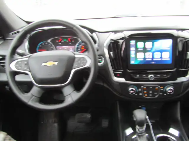 2023 Chevrolet Traverse AWD LT True North 8 Passenger / Leather - Photo 2