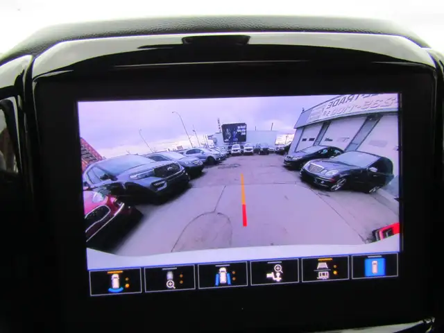 2023 Chevrolet Traverse AWD LT True North 8 Passenger / Leather - Photo 30