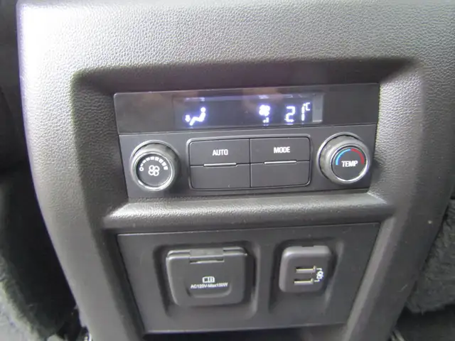 2023 Chevrolet Traverse AWD LT True North 8 Passenger / Leather - Photo 40