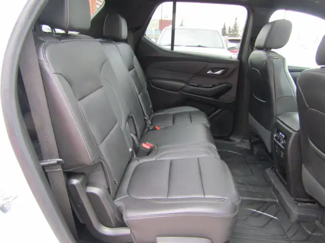 2023 Chevrolet Traverse AWD LT True North 8 Passenger / Leather - Photo 46