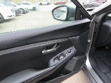 2024 Nissan Sentra SV CVT CARPLAY / NAVIGATION / BLIND SPOT / RE - Photo 13