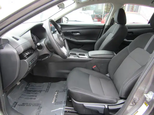 2024 Nissan Sentra SV CVT CARPLAY / NAVIGATION / BLIND SPOT / RE - Photo 15