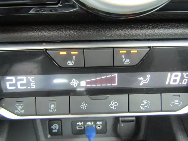 2024 Nissan Sentra SV CVT CARPLAY / NAVIGATION / BLIND SPOT / RE - Photo 28