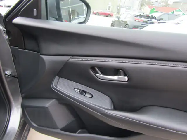 2024 Nissan Sentra SV CVT CARPLAY / NAVIGATION / BLIND SPOT / RE - Photo 34