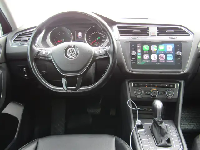 2018 Volkswagen Tiguan Comfortline 4MOTION Ltd Avail Leather / - Photo 2