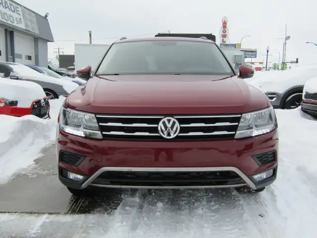 2018 Volkswagen Tiguan Comfortline 4MOTION Ltd Avail Leather / - Photo 10