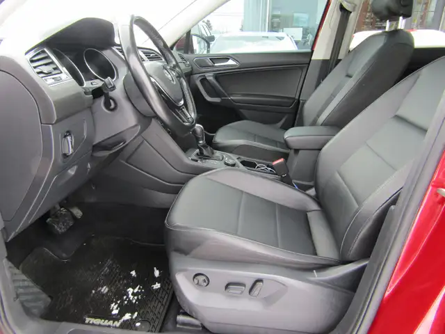 2018 Volkswagen Tiguan Comfortline 4MOTION Ltd Avail Leather / - Photo 13