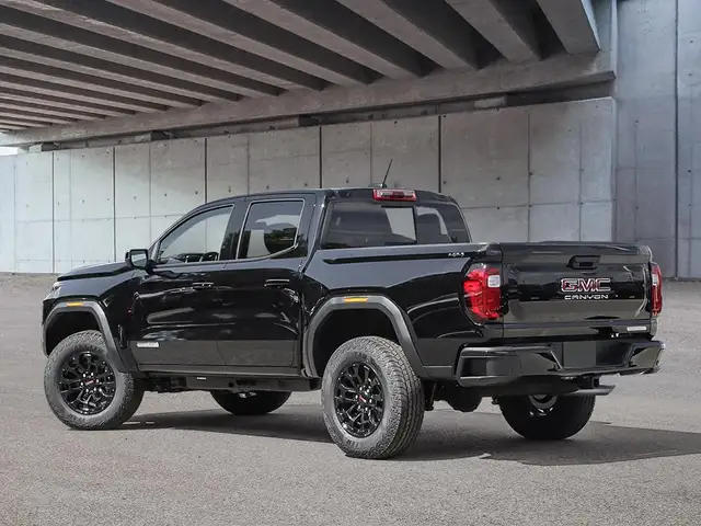 2026 GMC Canyon Elevation - Premium Package - $419 B/W - Photo 4