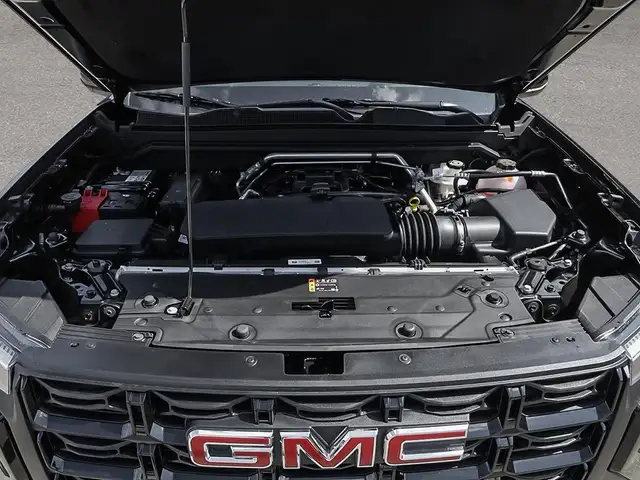 2026 GMC Canyon Elevation - Premium Package - $419 B/W - Photo 6