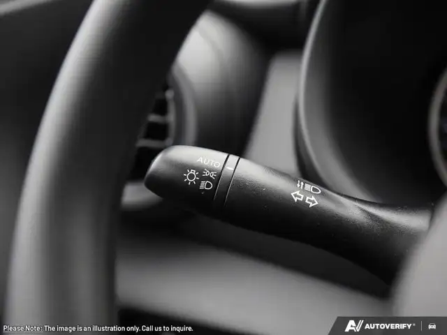 2025 Nissan Kicks Play - Photo 26