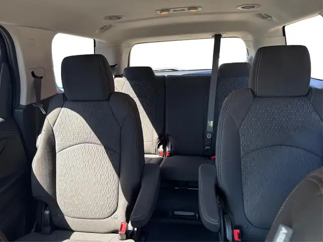 2016 GMC Acadia SLE 2 - Photo 13