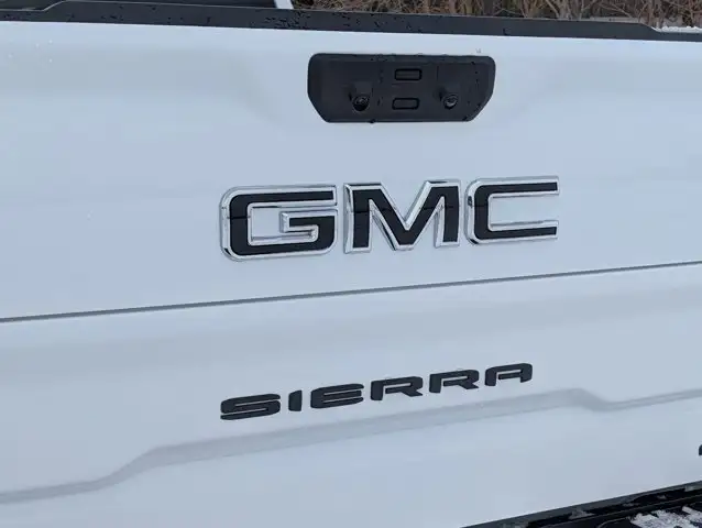 2026 GMC Sierra 1500 AT4- Duramax 3.0L Turbo Diesel - Used - Photo 15