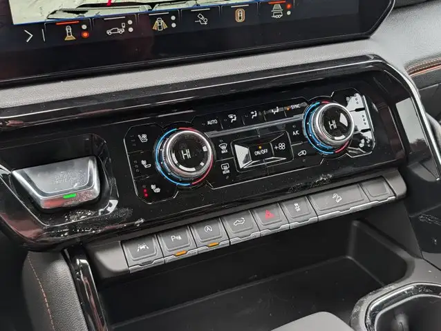 2026 GMC Sierra 1500 AT4- Duramax 3.0L Turbo Diesel - Used - Photo 27