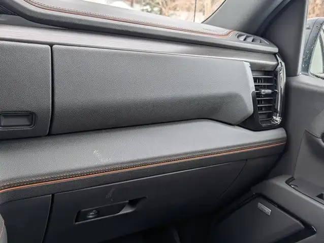 2026 GMC Sierra 1500 AT4- Duramax 3.0L Turbo Diesel - Used - Photo 29