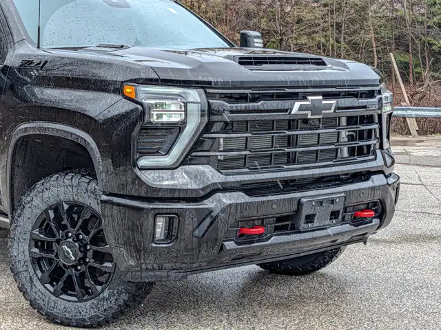 2025 Chevrolet Silverado 2500HD LTZ4WD Crew Cab 159 LTZ - Photo 3