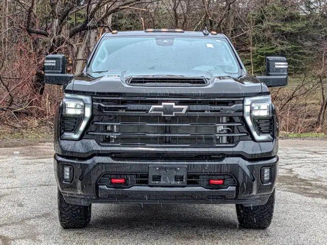 2025 Chevrolet Silverado 2500HD LTZ4WD Crew Cab 159 LTZ - Photo 4