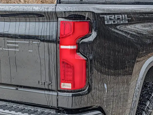 2025 Chevrolet Silverado 2500HD LTZ4WD Crew Cab 159 LTZ - Photo 14